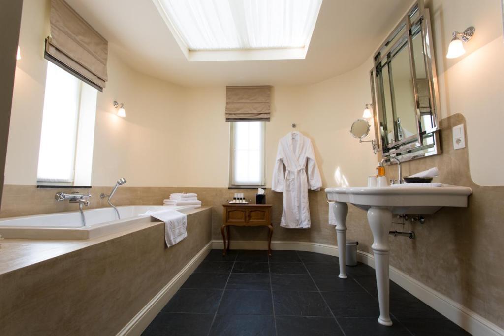 B&B Villa Reynaert Opoeteren Kültér fotó